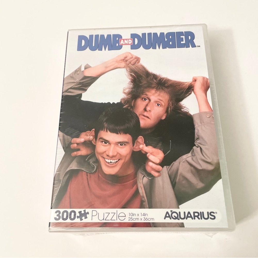 Dumb and Dumber 300 Piece Jigsaw Puzzle VHS Style Box Sealed New